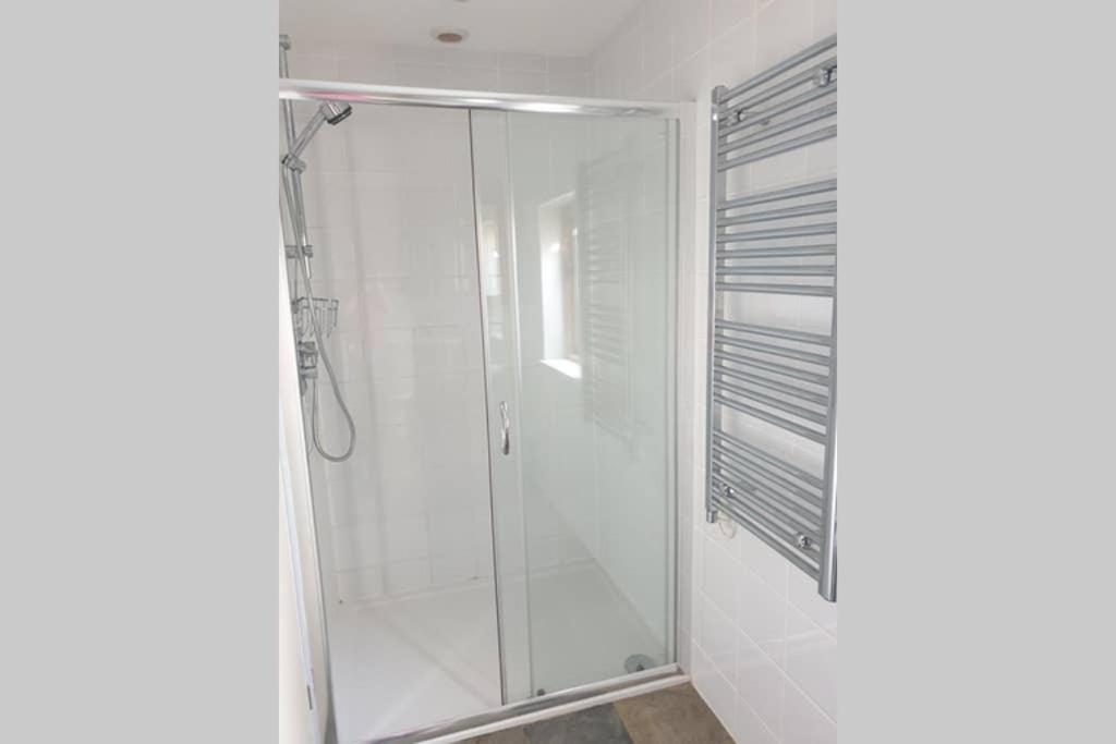Willow Lodge Abergavenny Ngoại thất bức ảnh